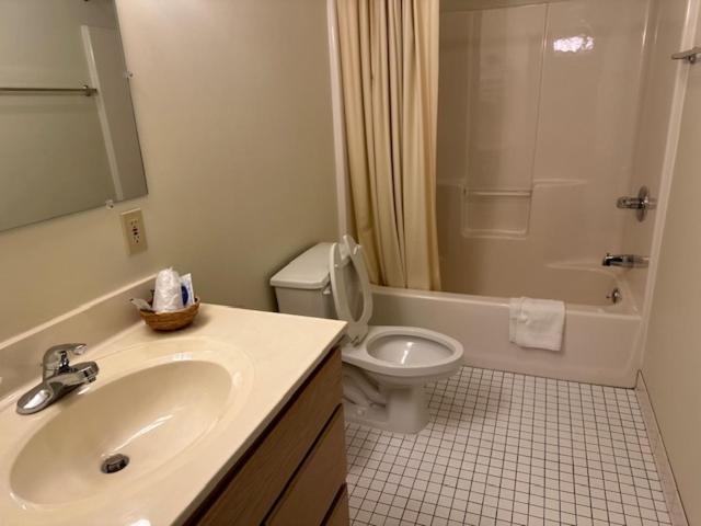 Oakridge Motel Newaygo 외부 사진